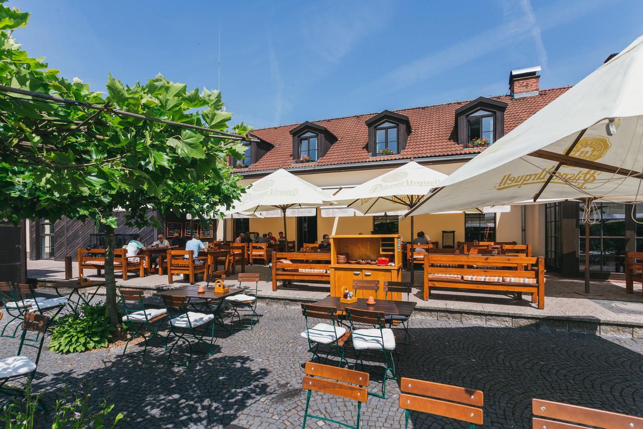 Resort Malevil Jablonné v Podještědí Esterno foto