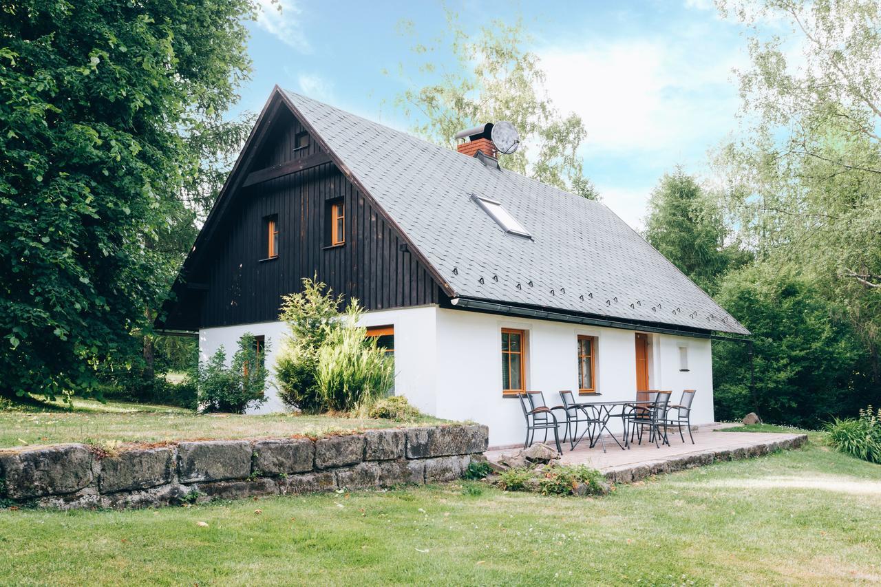 Resort Malevil Jablonné v Podještědí Esterno foto